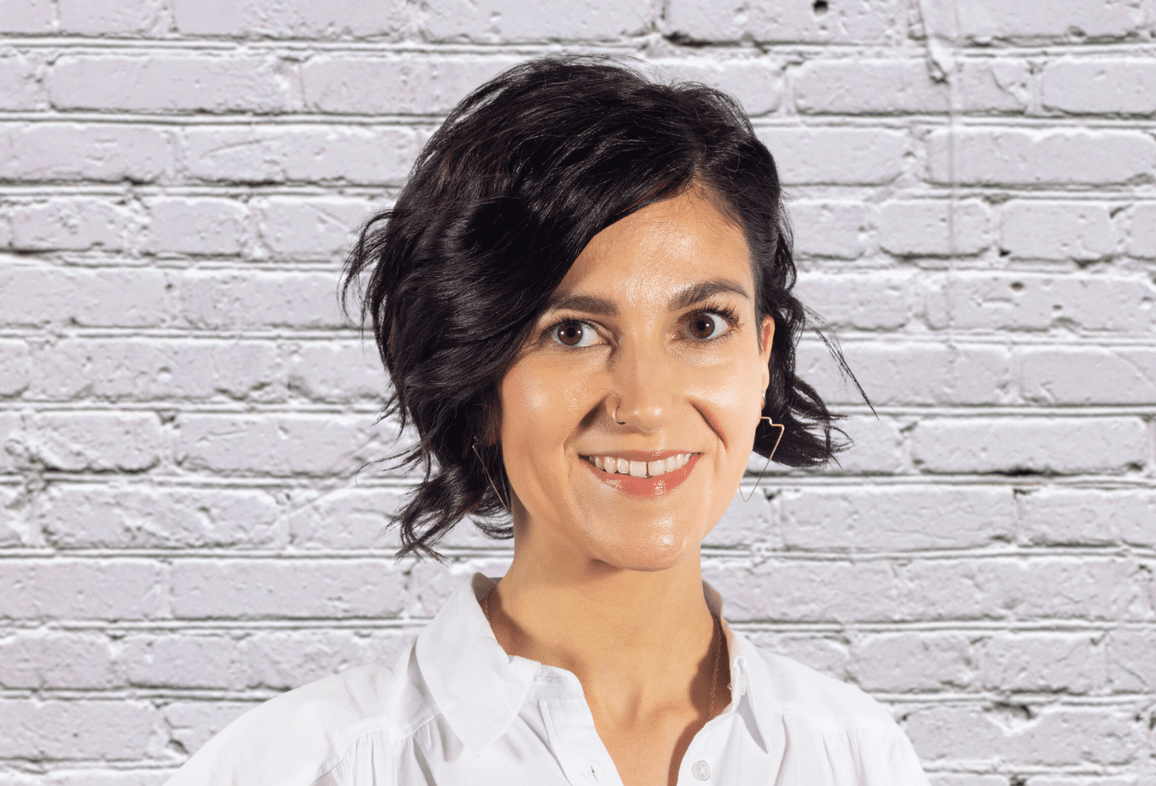 Leah's headshot